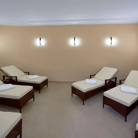 Beatrice - 03 * Binz